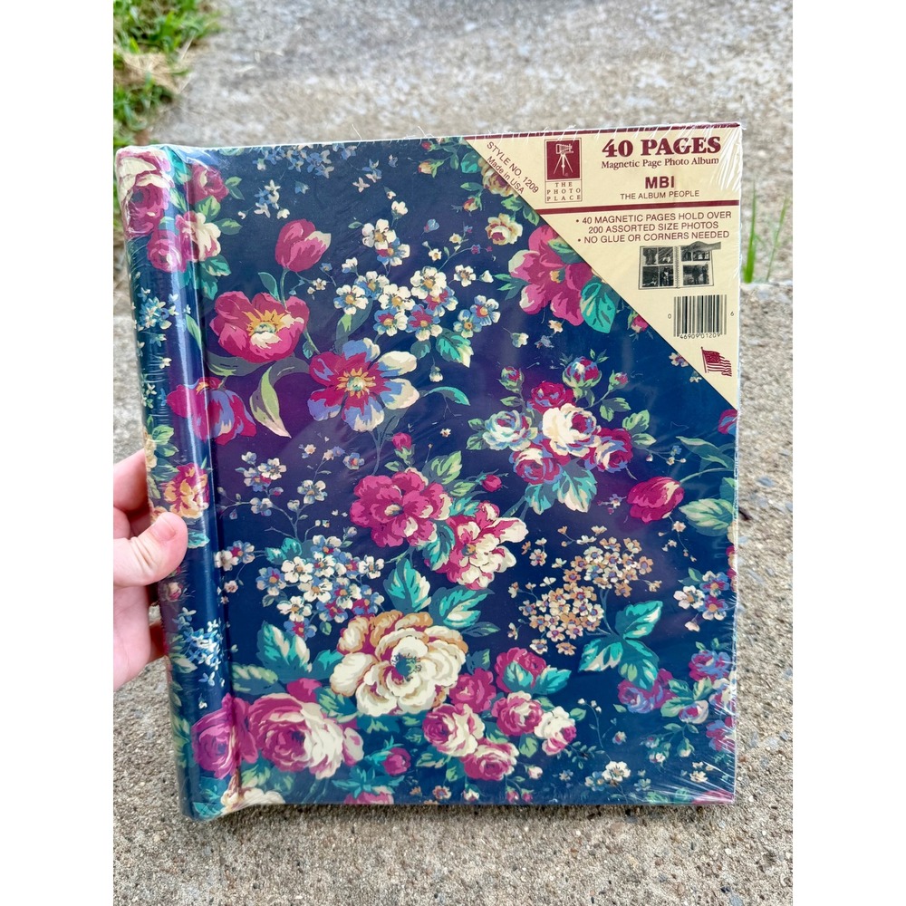 MBI The Album People Magnetic Photo Album 40 Pages Floral Navy Blue Vintage 1209